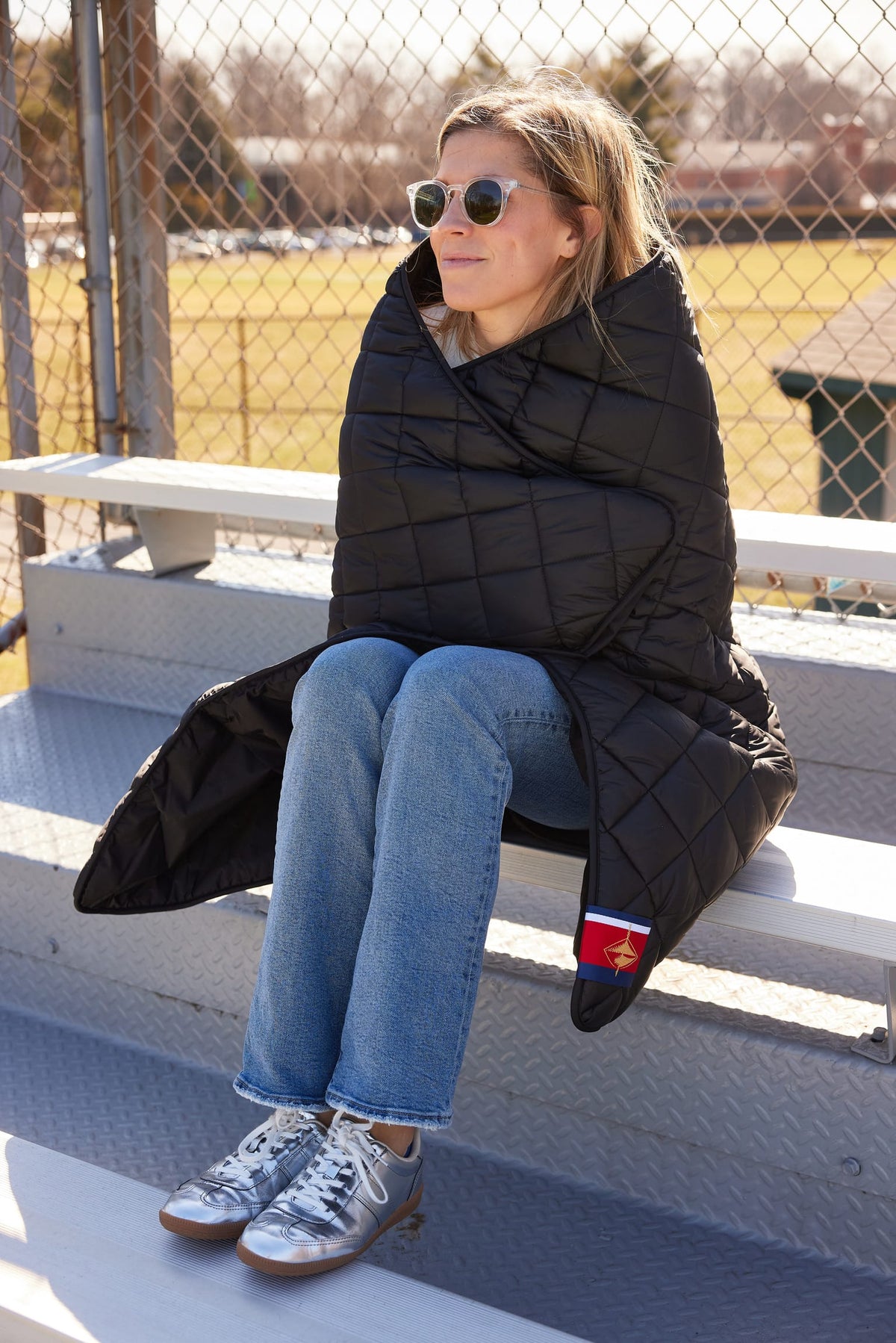Pretty Rugged Waterproof Puffer Blanket with Pockets