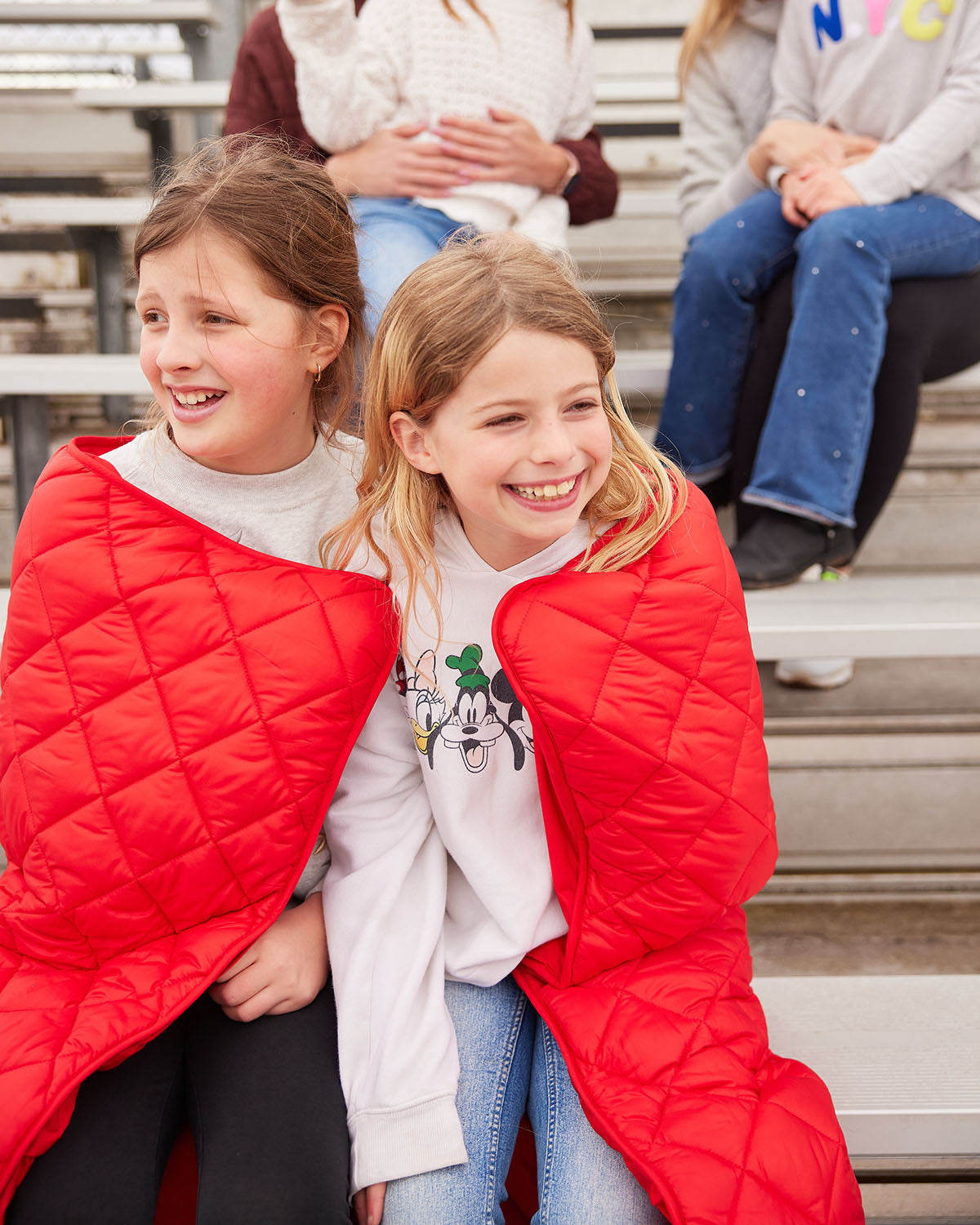 Pretty Rugged Waterproof Puffer Blanket with Pockets