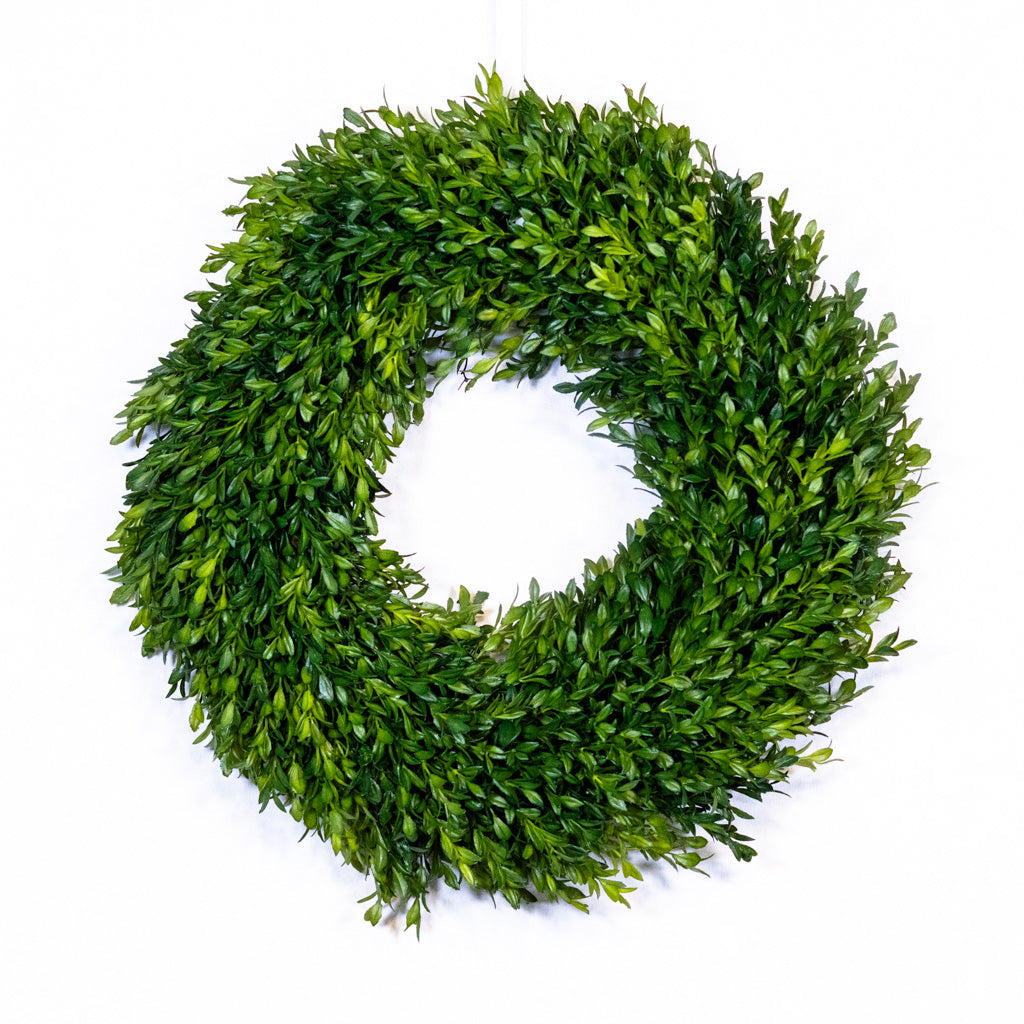 18-Inch Faux Boxwood Wreath