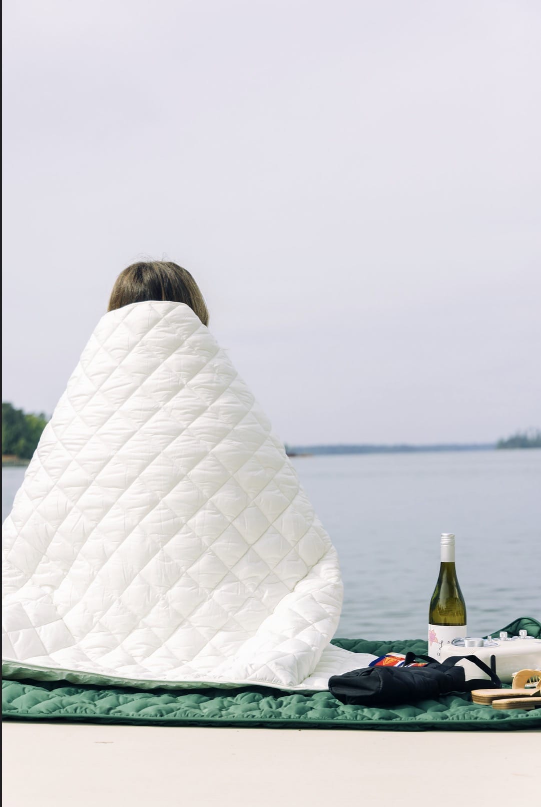 Pretty Rugged Waterproof Puffer Blanket with Pockets