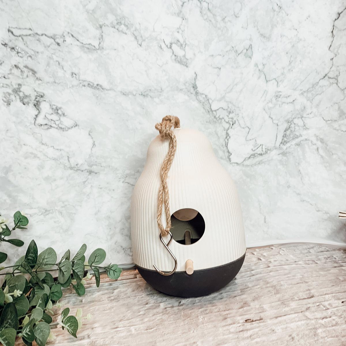Gia Roma Cocoon Bird Feeder