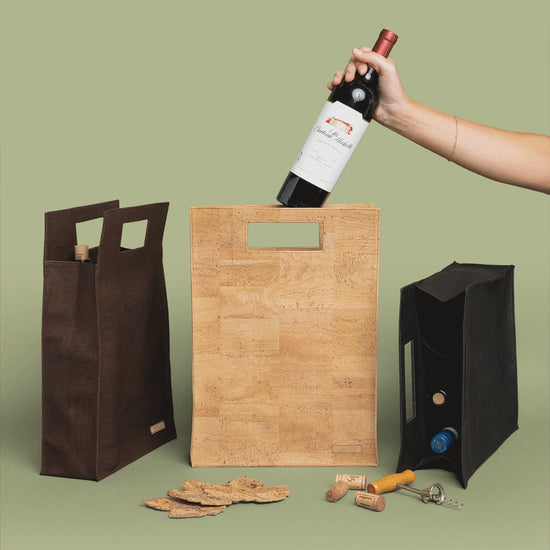 Tiradia cork sommelier wine tote holding three bottles